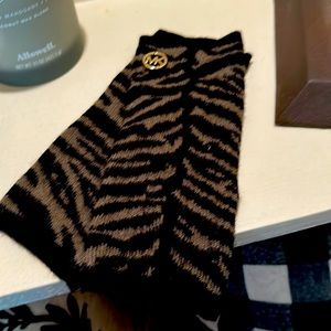 NWOT Michael Kors fingerless gloves